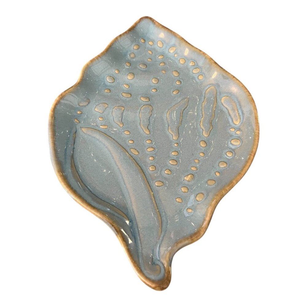 Cindy Crawford Style Ceramic Seashell Plate – Blue Glaze – 7.5 x 5.25” – Very Go